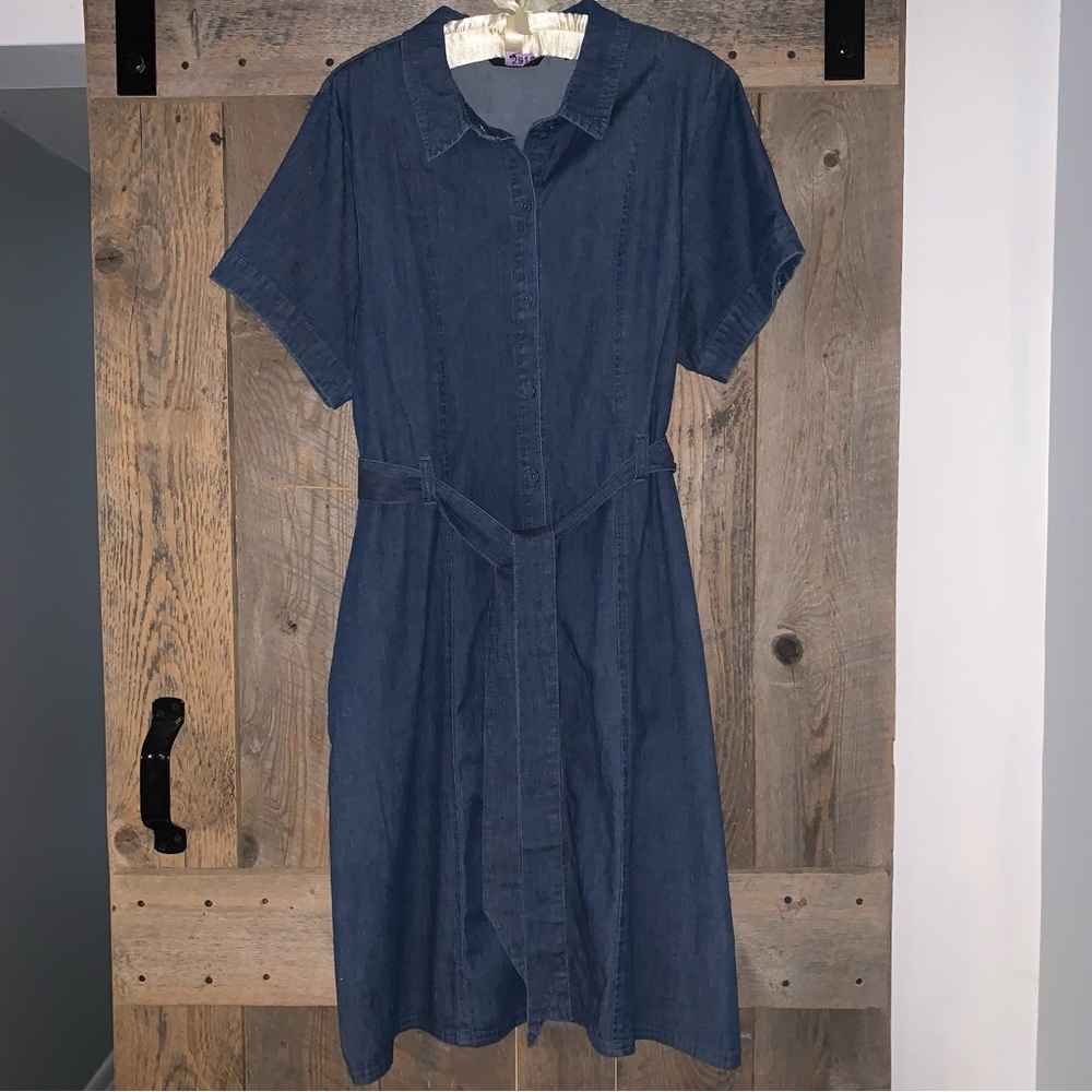 Women’s 16 BROOKE SHIELDS Denim Dress Full Button Belted Pockets Collared EXC